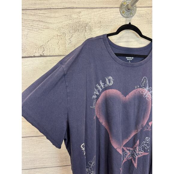 Torrid Plus Size Blue Washed Cotton Relaxed Wild Heart Boxy Tee Size 4X - Picture 2 of 8